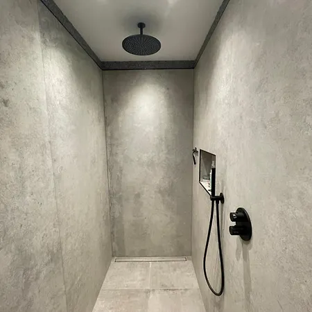 Dyke Apartment Busum